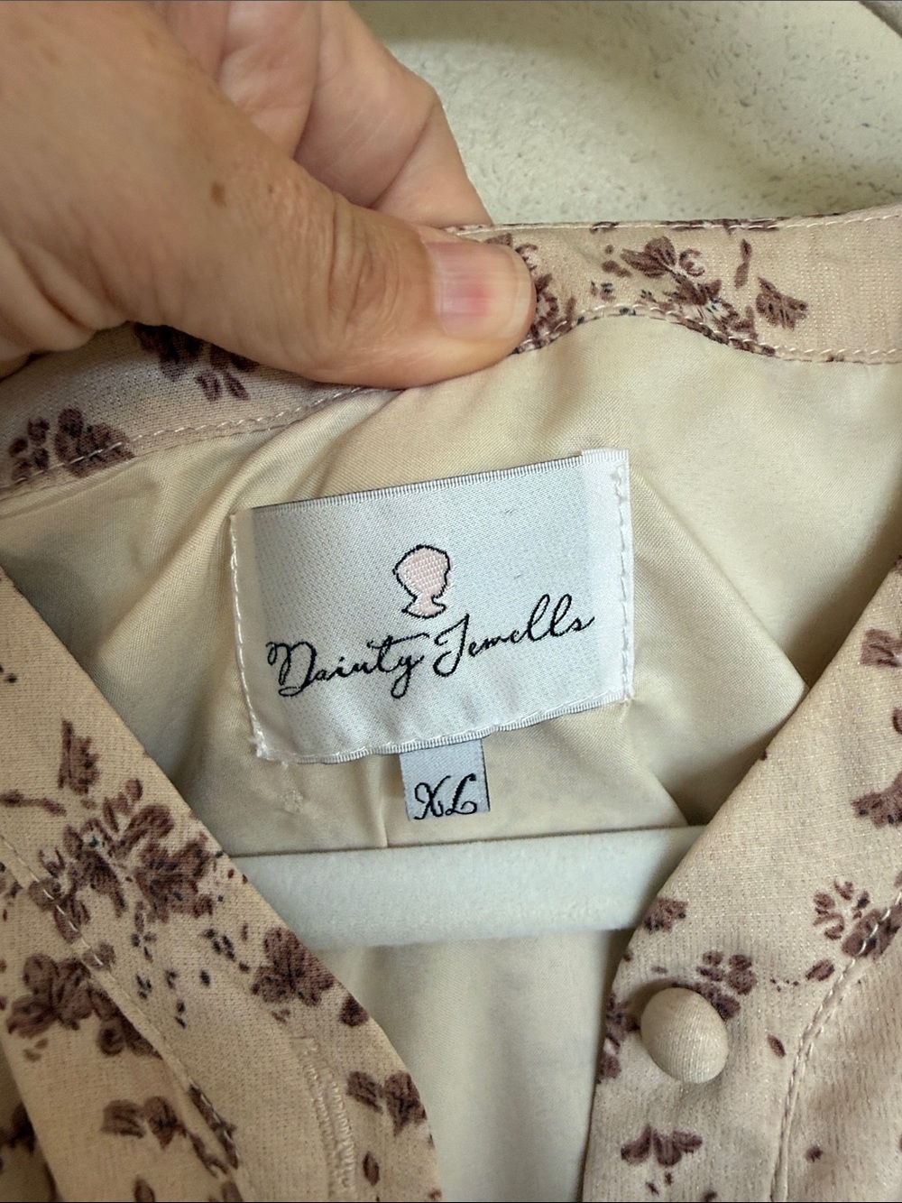 Dainty Jewells Fate Found US Beige and Brown Floral Tiered Maxi Dress XL - Picture 6 of 9